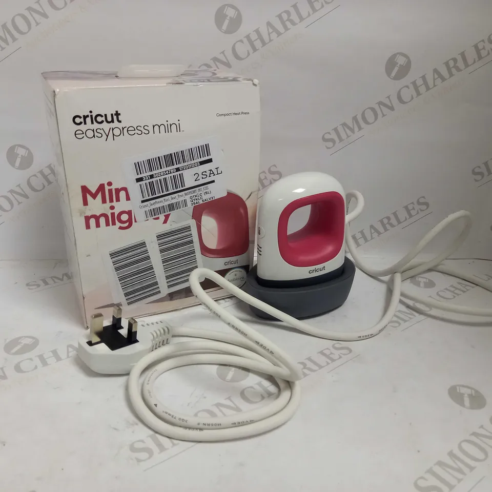 CRICUT EASYPRESS MINI  RRP £59.99