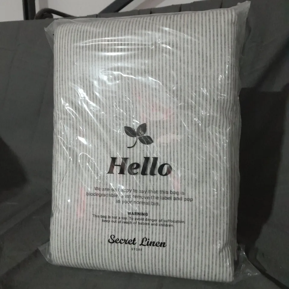 SECRET LINEN STORE ARTHUR STRIPE DUVET COVER IN GREY SUPER KING 