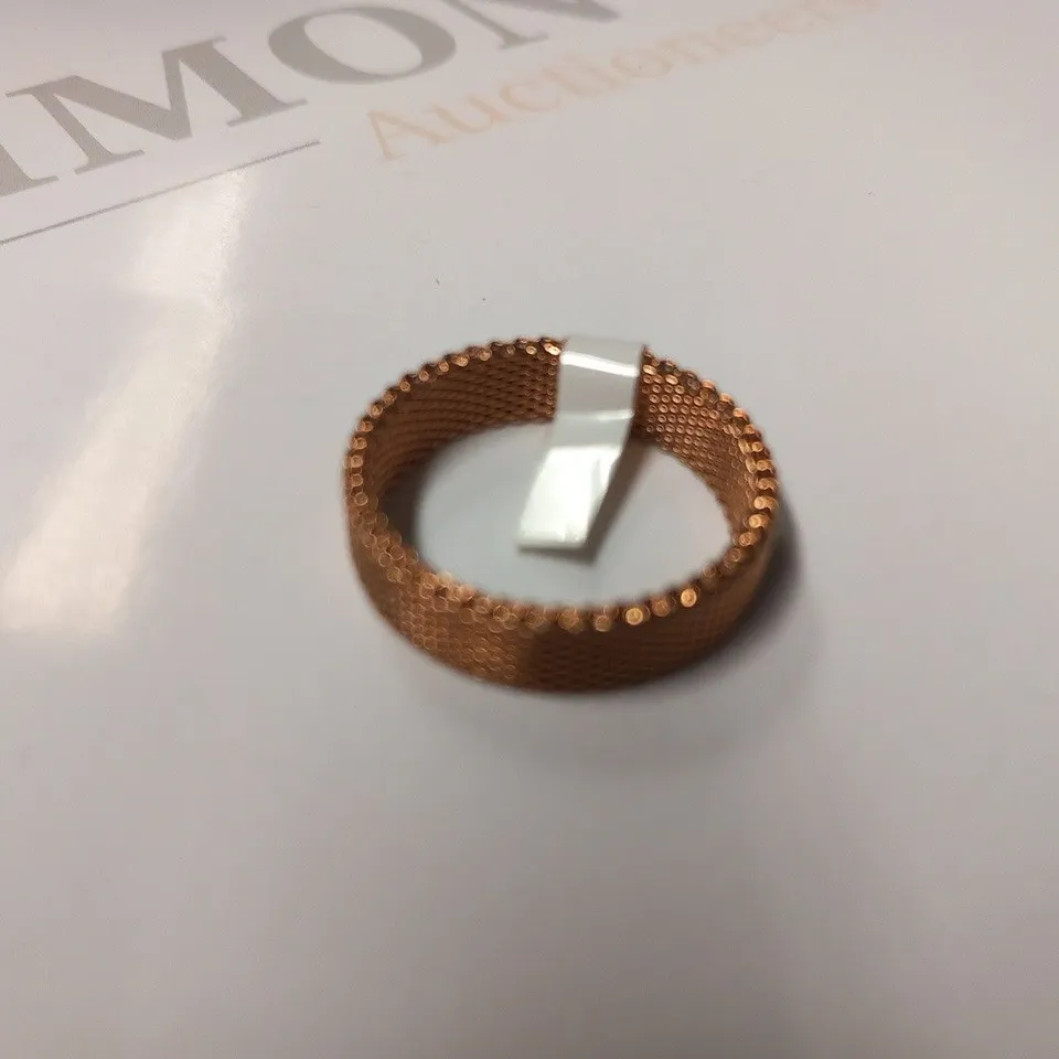 BERING ROSE PLATED BROAD MESH INNER RING SIZE 7