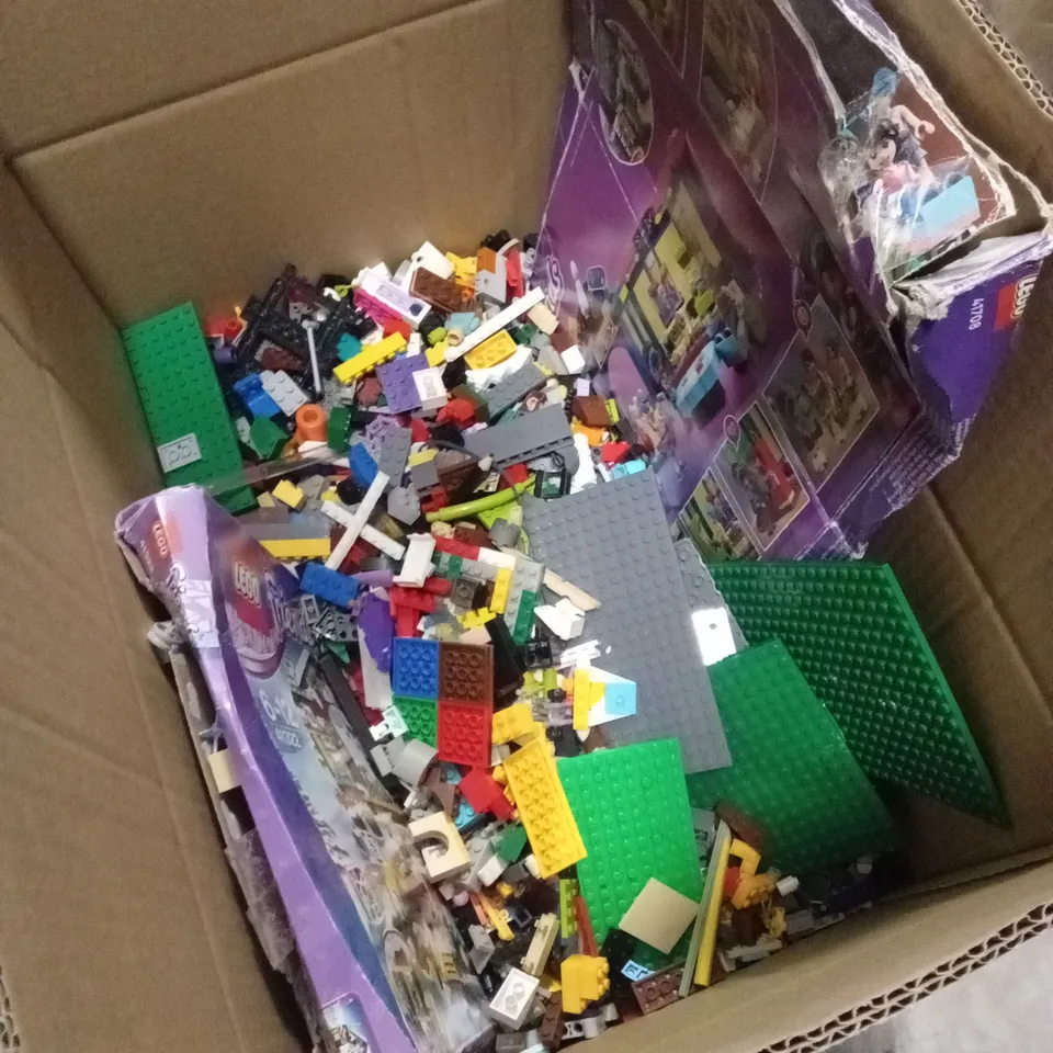 BOX TO CONTAIN A MIXED ASSORTMENT OF LOOSE LEGO 