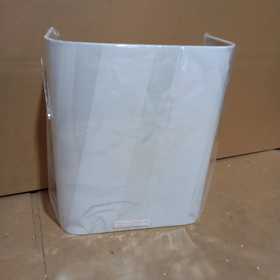 DAR BUGLE CREAM FINISH WALL BRACKET