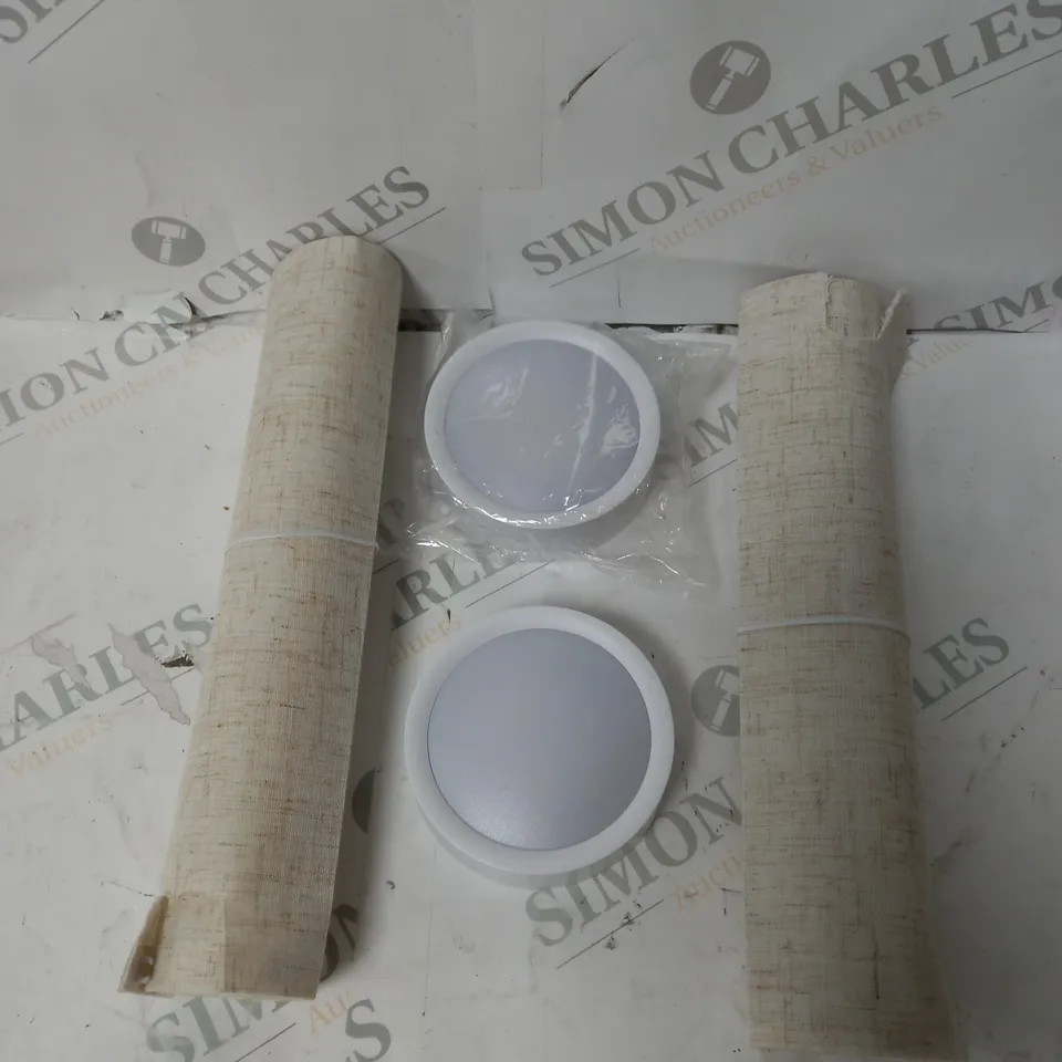 WALL LIGHT FIXTURE