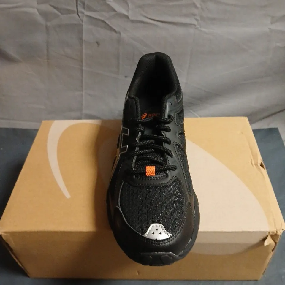 ASICS MEN'S RUNNING SHOES - BLACK SIZE 5