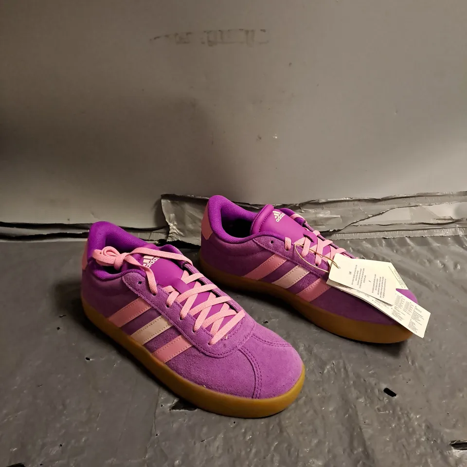 UNBOXED PAIR OF ADIDAS VL COURT 3 PURPLE/PINK UK 5 