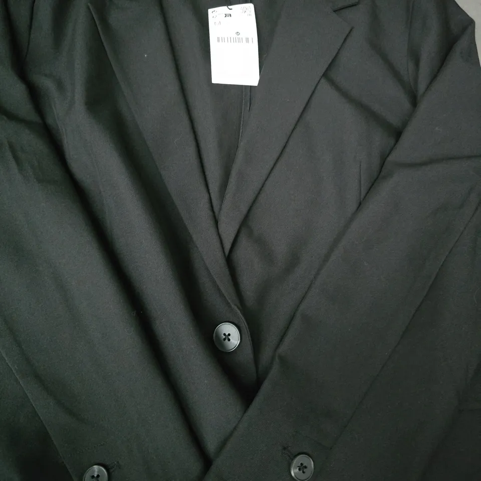 STRADIVARIUS BLAZER IN BLACK SIZE MEDIUM