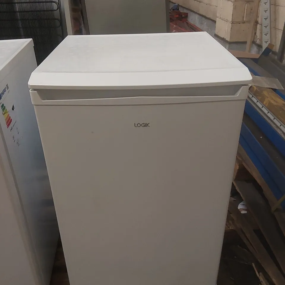 LOGIK LUL55W23 UNDERCOUNTER FRIDGE - WHITE