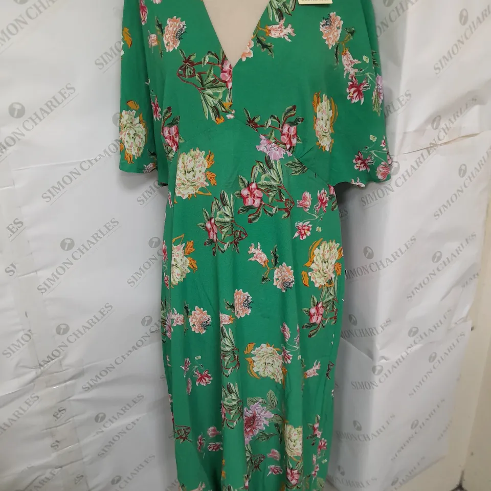 YUMI PLUNGE MIDI DRESS IN GREEN FLORAL SIZE 14