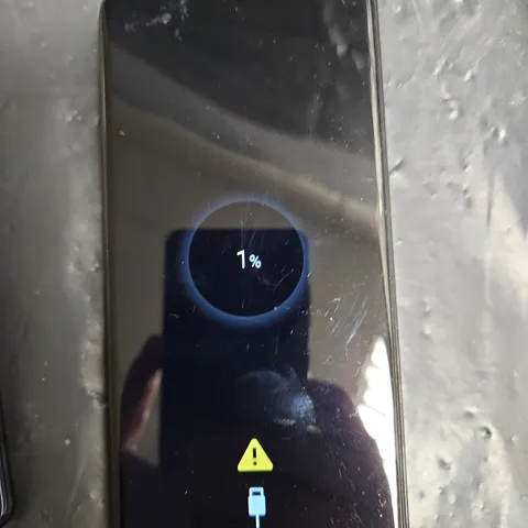 SAMSUNG GALAXY A20E MOBILE PHONE - BLACK 