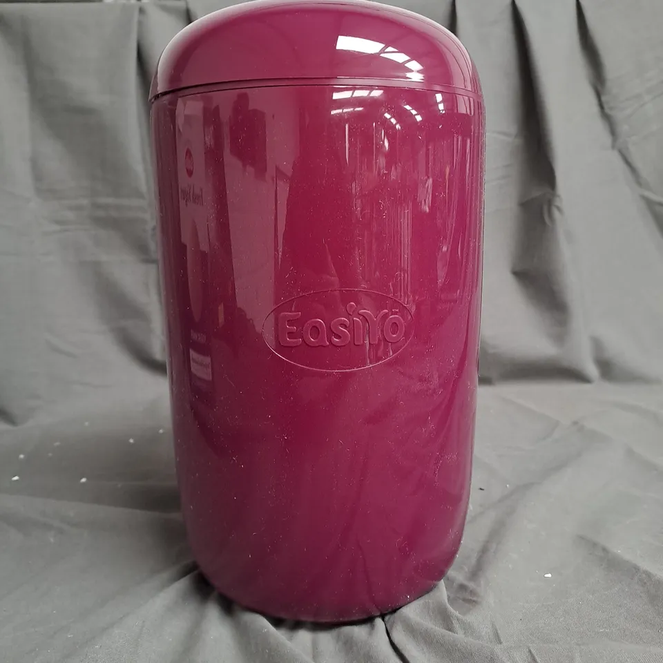 BOXED EASIYO YOGURT MAKER 