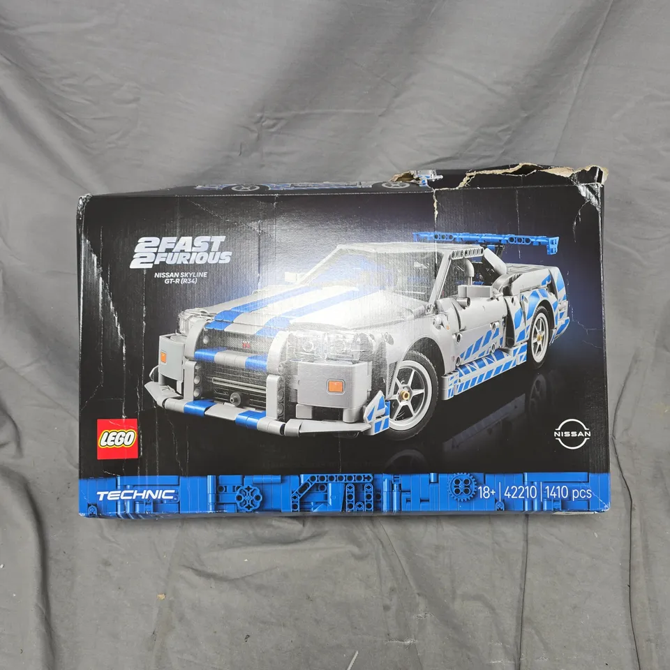 LEGO 2 FAST 2 FURIOUS NISSAN SKYLINE GT-R R34 1410 PIECES, 42210. 18+