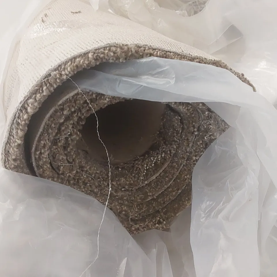 ROLL OF QUALITY FIRST IMPRESSIONS DOWN TO EARTH CARPET - APPROXIMATELY 4 x 2.15m