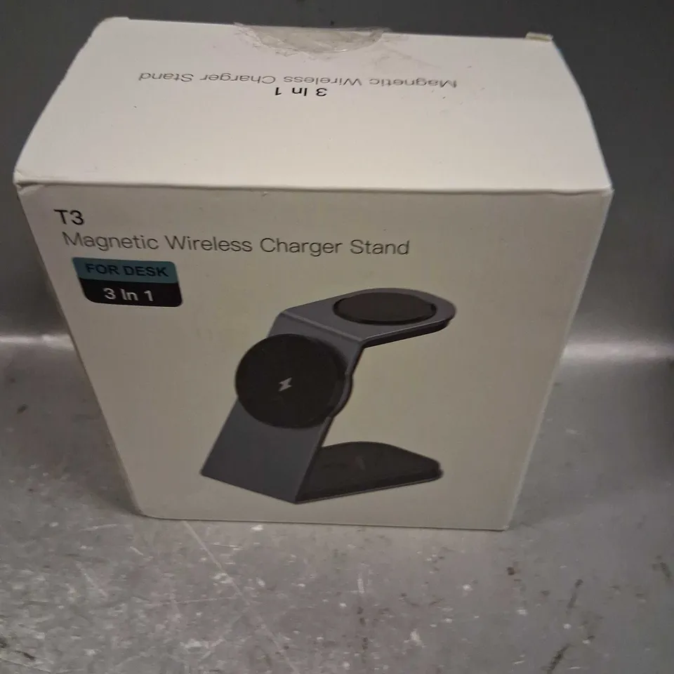 BOXED T3 MAGNETIC WIRELESS CHARGER STAND