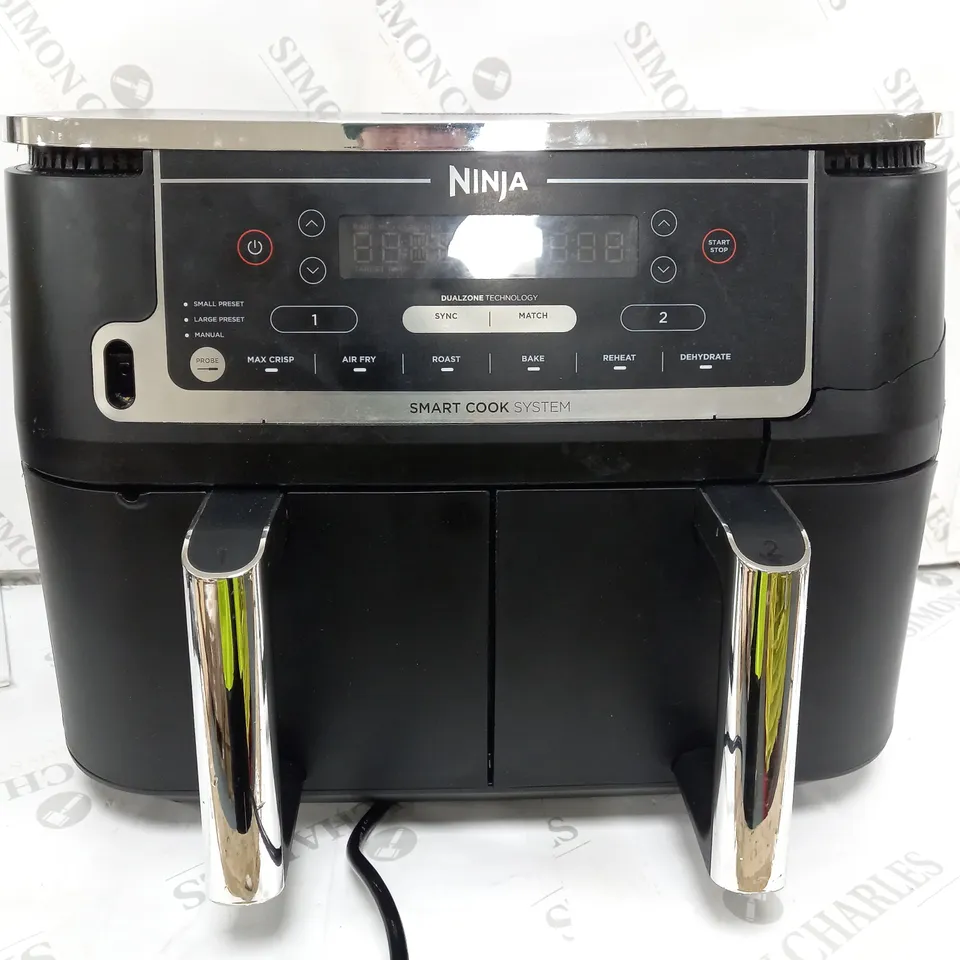 BOXED NINJA FOODI MAX DUAL ZONE 9.5L AIR FRYER AF451UK