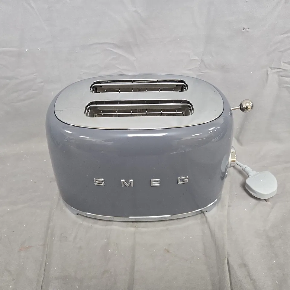 BOXED RETRO STYLE TOASTER IN GREY