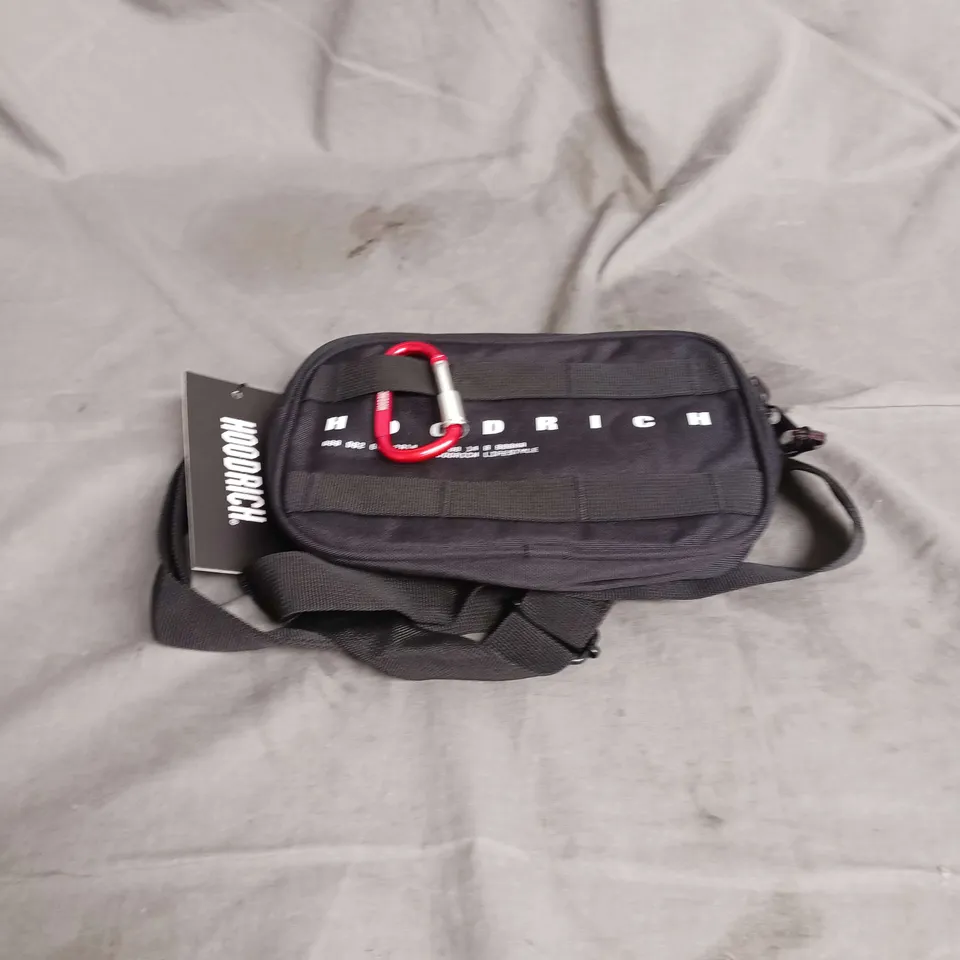HOODRICH TECH MINI BAG IN BLACK/WHITE/RED