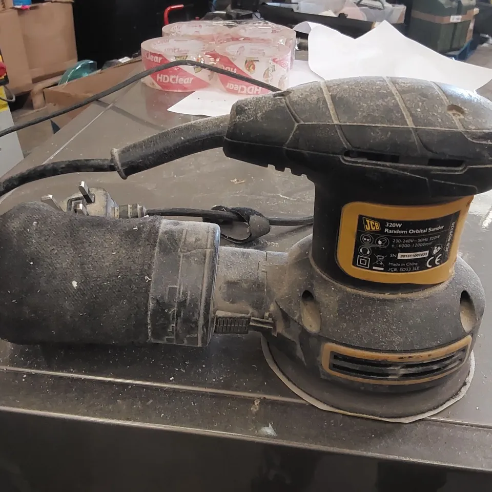 JCB 320W RANDOM ORBITAL SANDER 