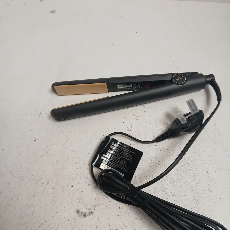 GHD ORIGINAL PROFESSIONAL HAIR STRAIGHTENER – MODEL S4C242 (BOXED)