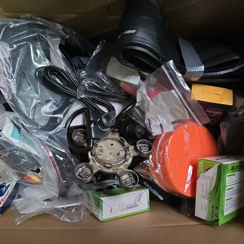 BOX OF ASSORTED CAR ITEMS TO INCLUDE TOOLS- CABLES AND NUTS AND BOLTS - COLLECTION ONLY 