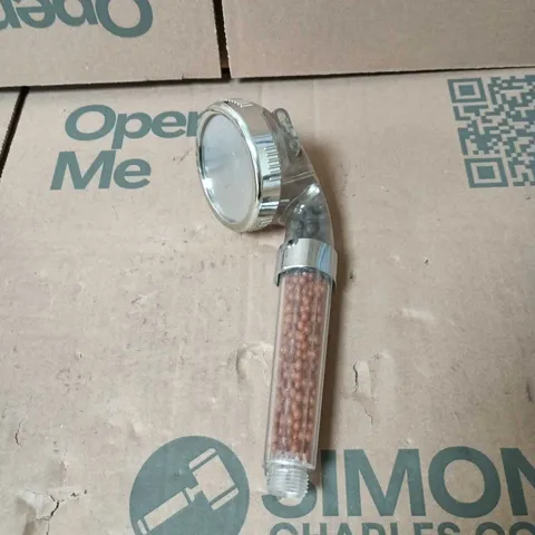 IONIC FILTERED SHOWER HEAD BOXED