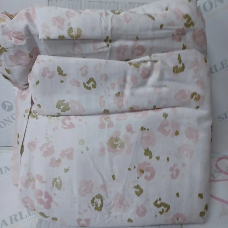 SAMANTHA FAIERS DELILAH DUVET SET 