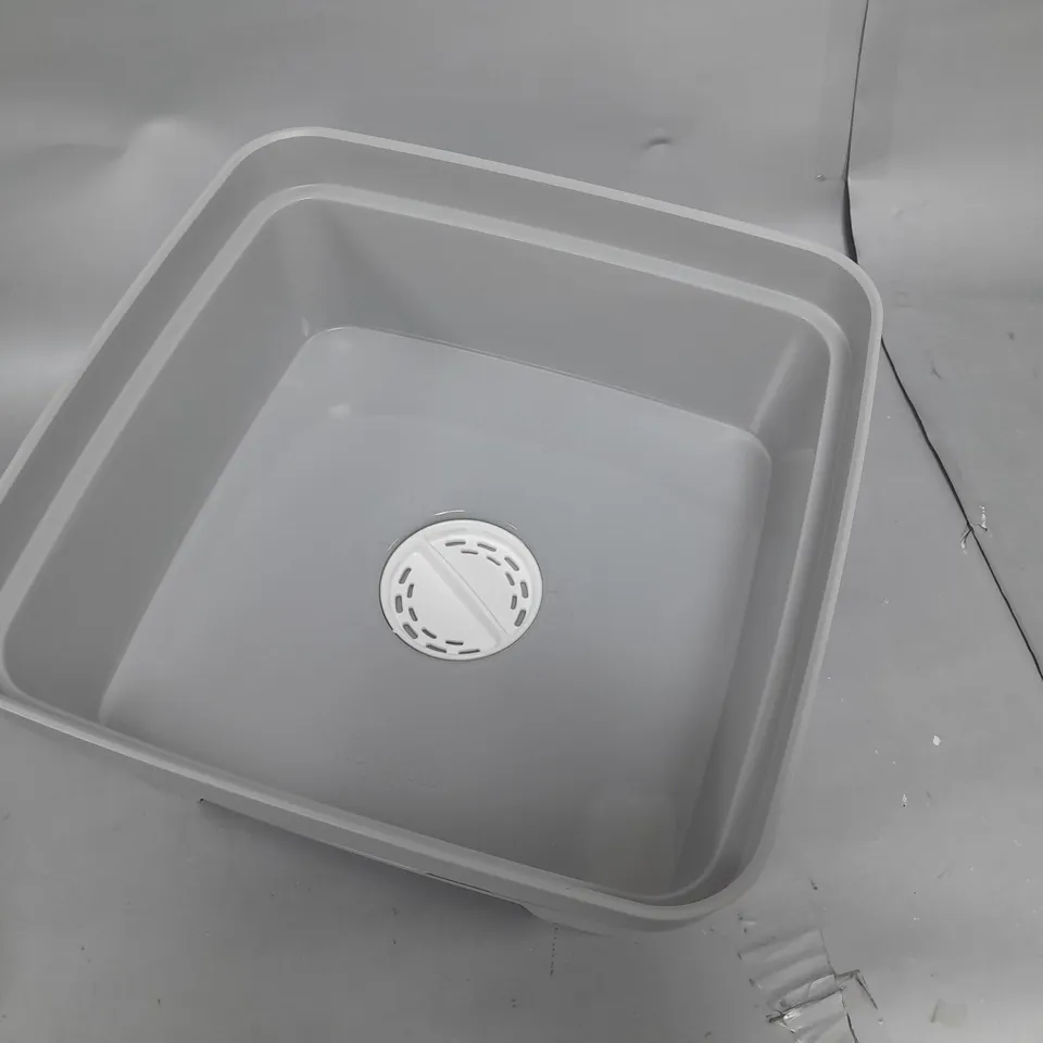 MINKY WASHING UP BOWL WITH PLUG & STRAINER