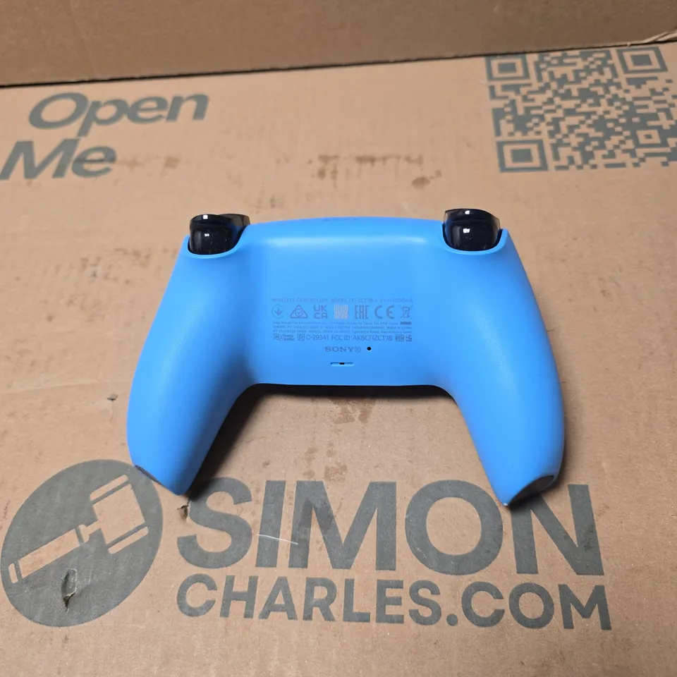 PLAYSTATION 5 DUALSENSE WIRELESS CONTROLLER – COSMIC BLUE