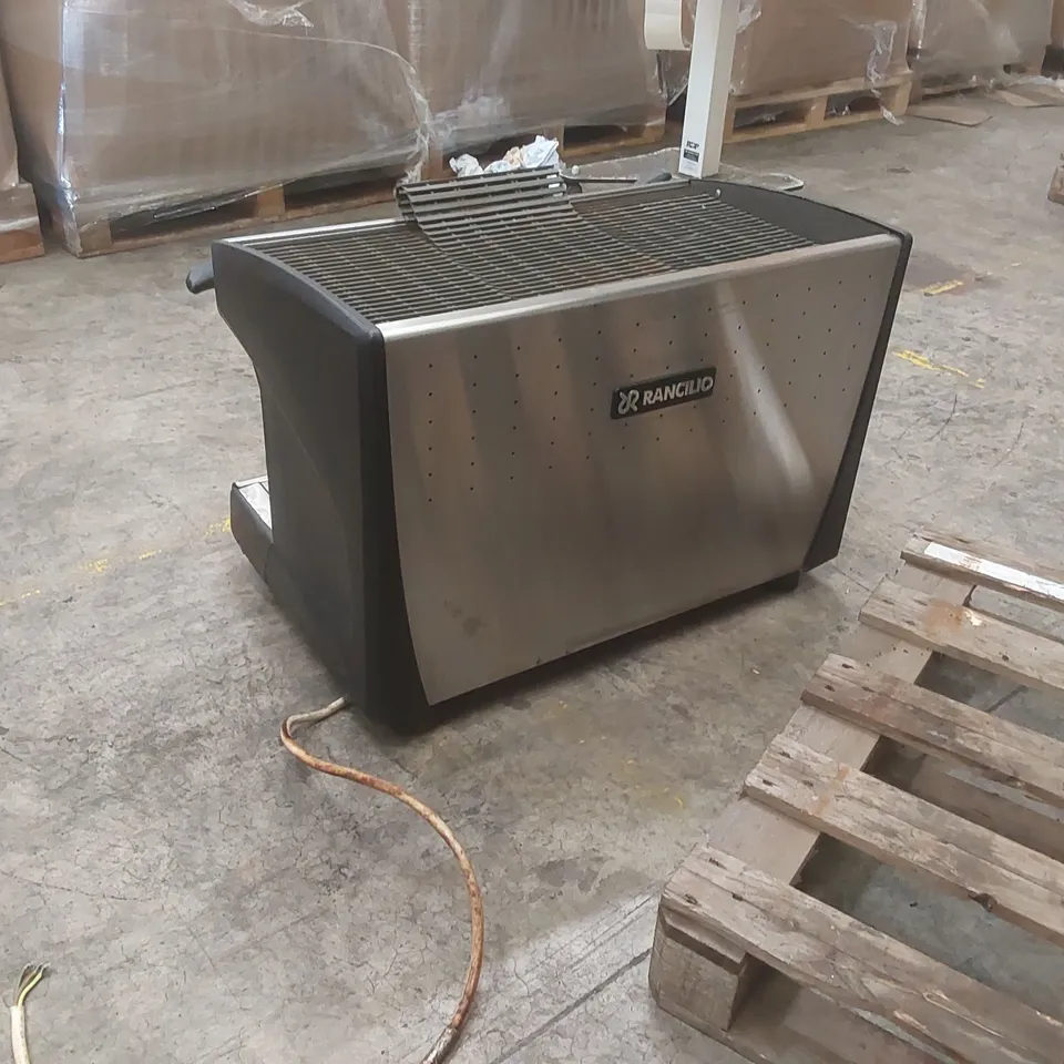 RANCILIO CLASSE 7 COMMERCIAL 2 GROUP COFFEE MACHINE