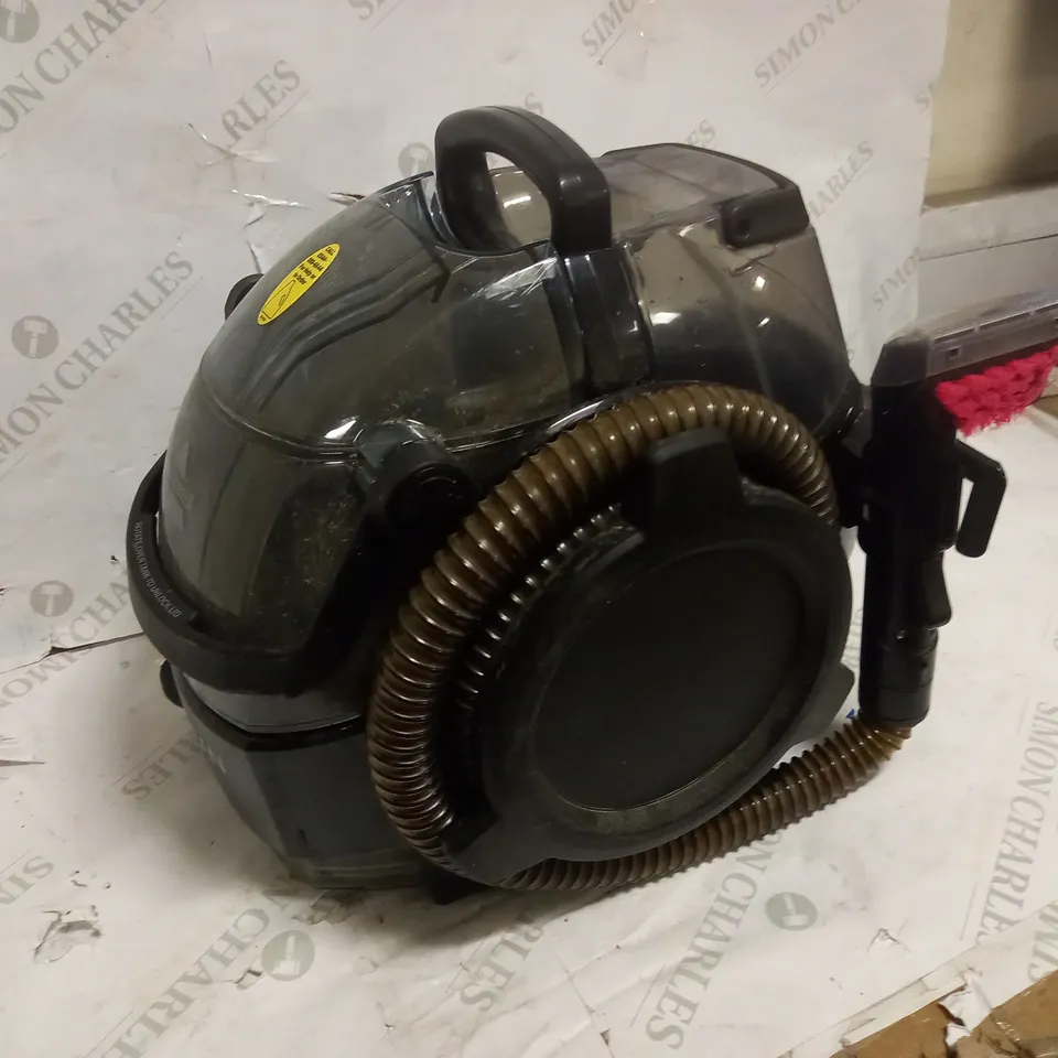 BISSELL SPOT CLEAN PRO PORTABLE CARPET WASHER 