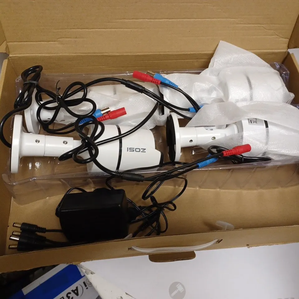 ZOSI VIDEO SURVEILLANCE SYSTEM - 4 CAMERAS 4 CHANNELS