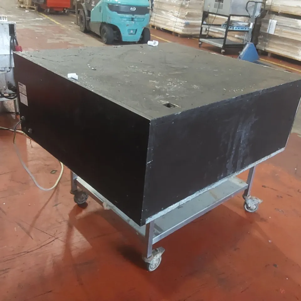 PRISMAFOOD BASIC 6 230V1PH COMMERCIAL ELECTRIC PIZZA OVEN WITH PORTABLE STAND