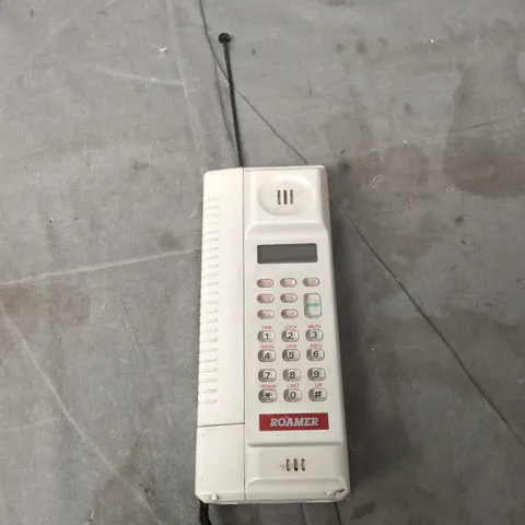 ROAMER MT-397FOR6A CAR PHONE HANDSET (TACS, MADE IN JAPAN)