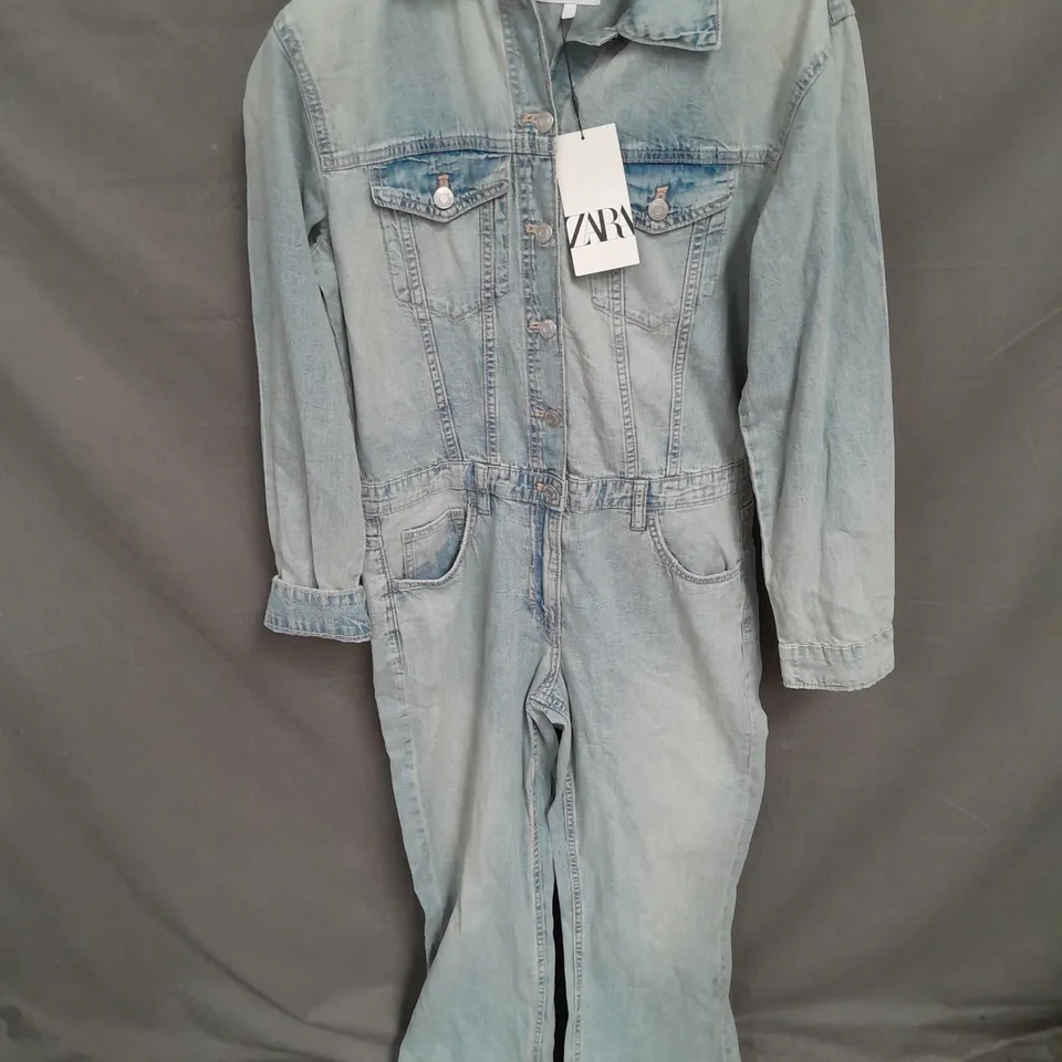 ZARA BOILERSUIT IN LIGHT BLUE DENIM SIZE S