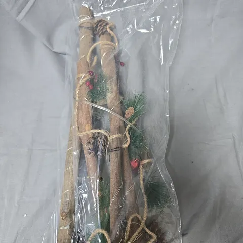 DECORATION LIGHT CHRISTMAS TREE – 43.5 X 87 CM