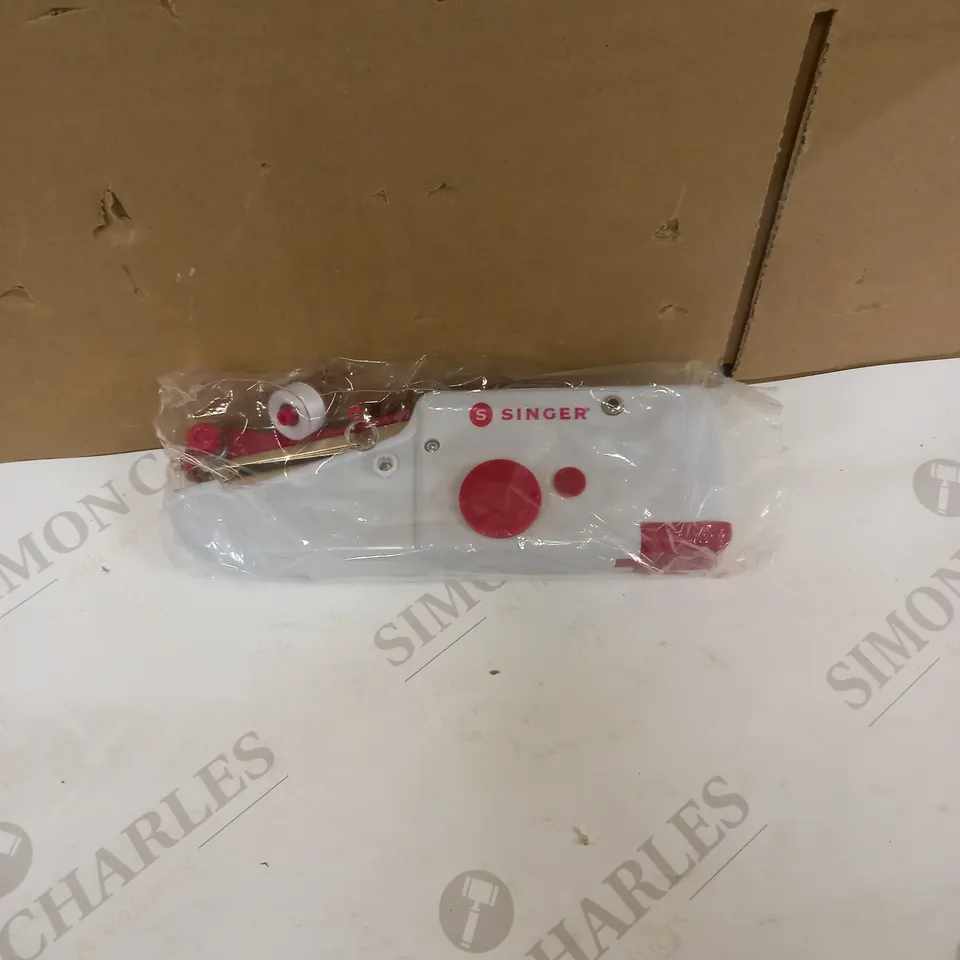 SINGER STITCH SEW QUICK HAND-HELD SEWING DEVICE 