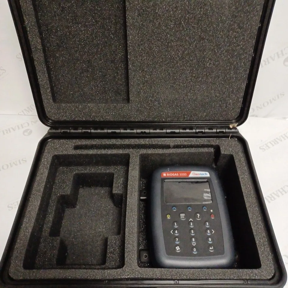 ECOTECH BIOGAS 3000 FIXED GAS ANALYSER WITH CASE