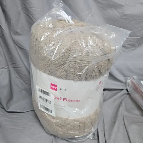 Knit Fleece Throw – Cream-king