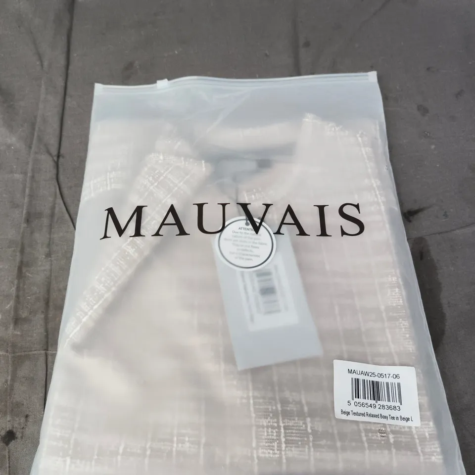 BAGGED MAUVAIS BEIGE TEXTURED RELAXED BOXY TEE – SIZE L