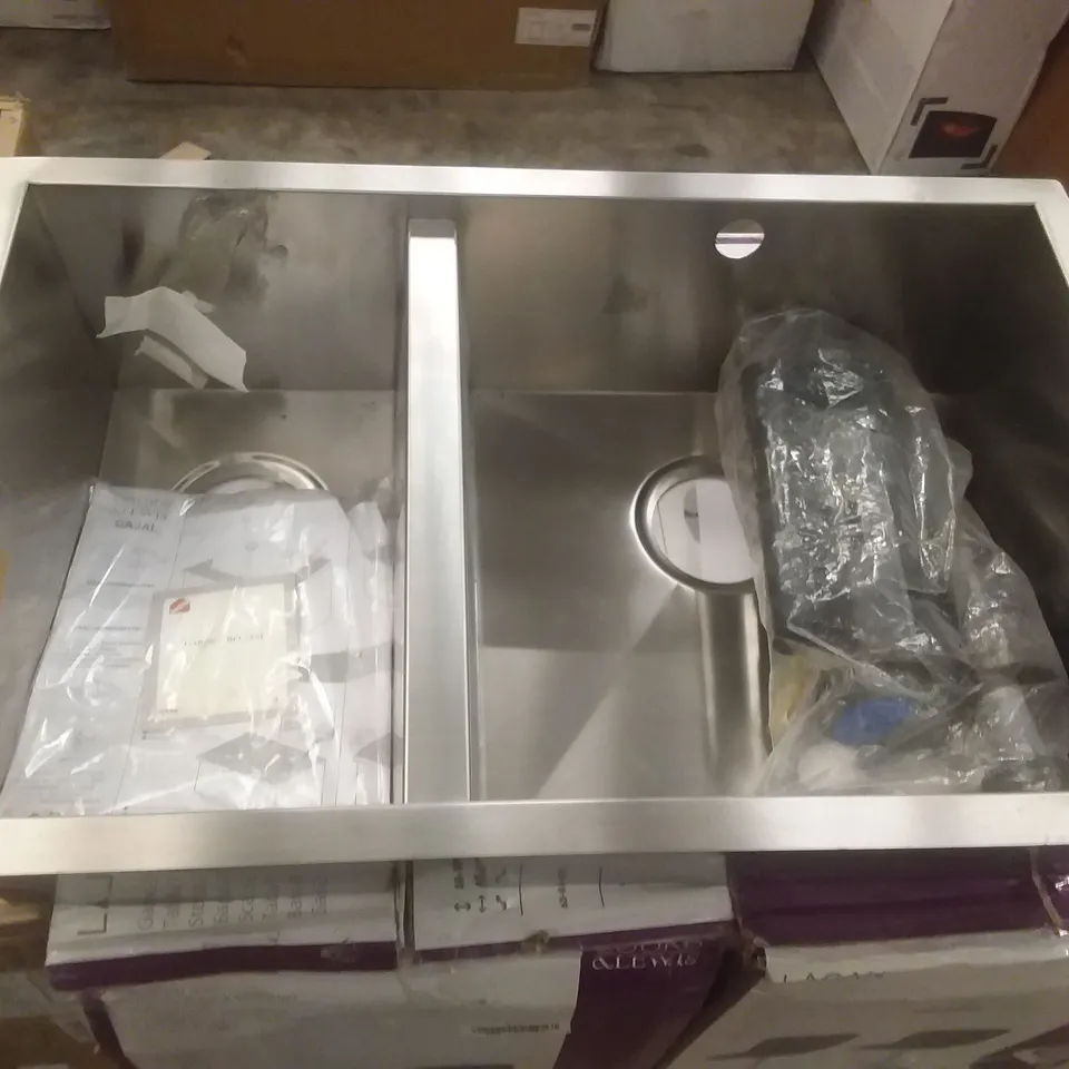 COOKE & LEWIS CAJAL 1.5 BOWL SINK 