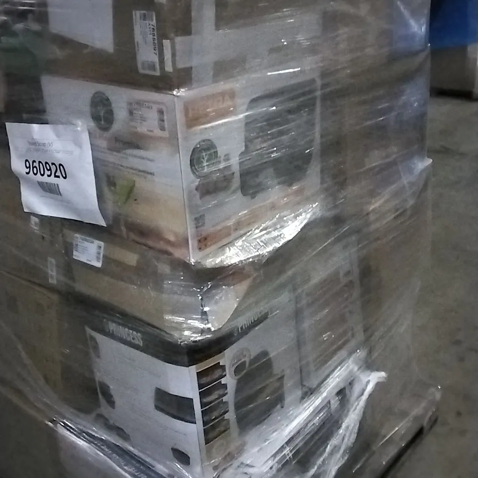 PALLET OF APPROXIMATELY 21 ASSORTED PRODUCTS TO INCLUDE;