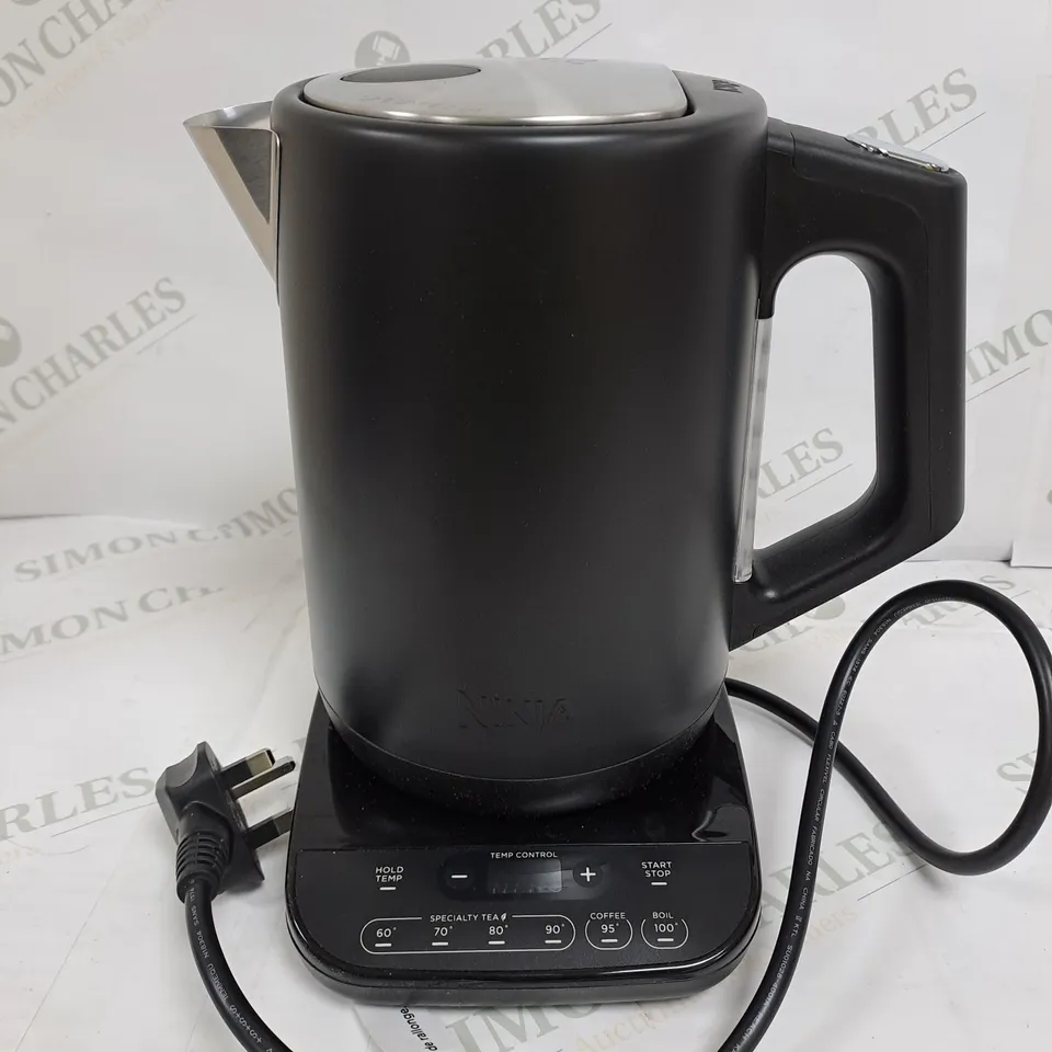 BOXED NINJA PERFECT TEMPERATURE KETTLE KT200UK