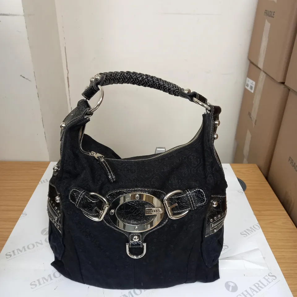 GUESS ZIPPED HANDBAG