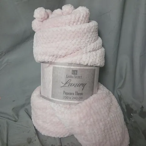 LAURA SECRET POPCORN THROW IN PINK (200X240CM)