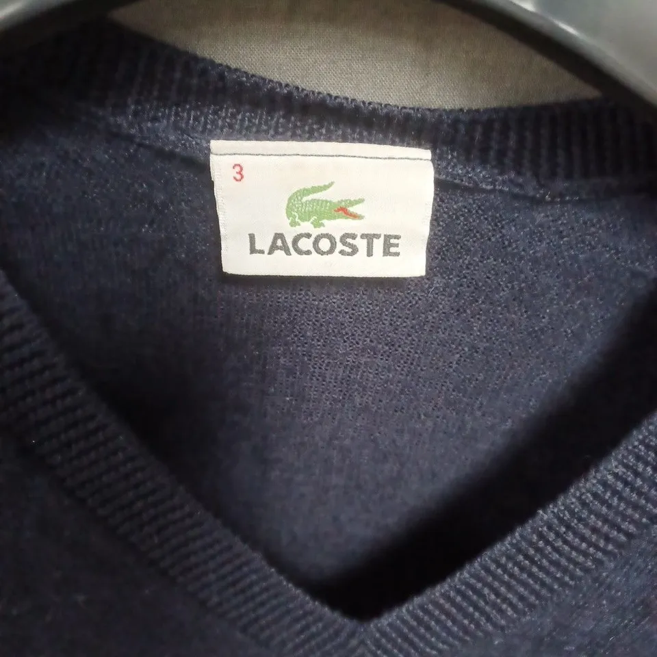 LACOSTE NAVY V-NECK KNIT JUMPER – KIDS SIZE 3