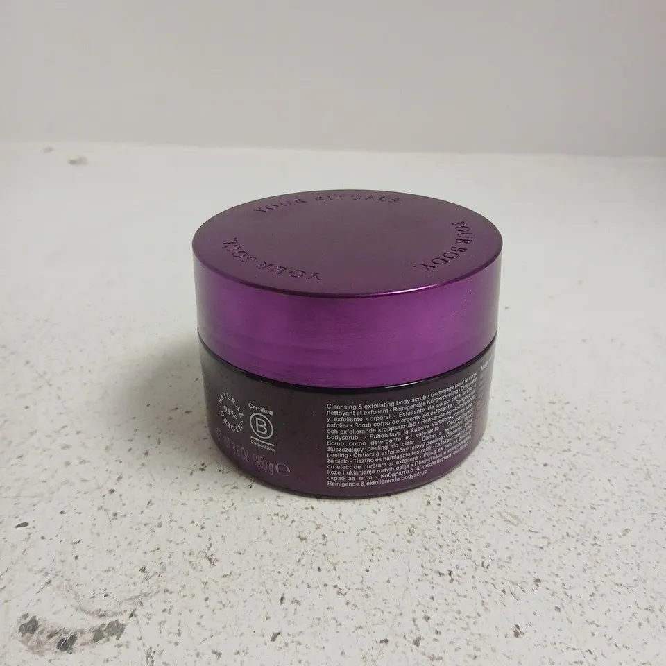 THE RITUAL OF YOZAKURA PINK SUGAR SCRUB – 250 G