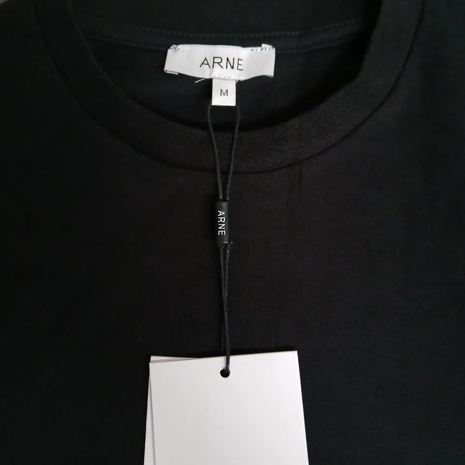 ARNE BLACK T-SHIRT, UK M
