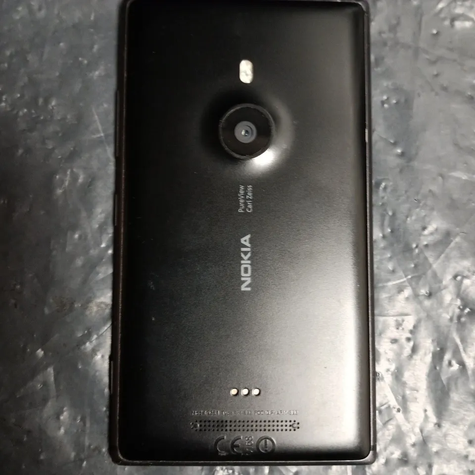 NOKIA 952.1 MOBILE PHONE