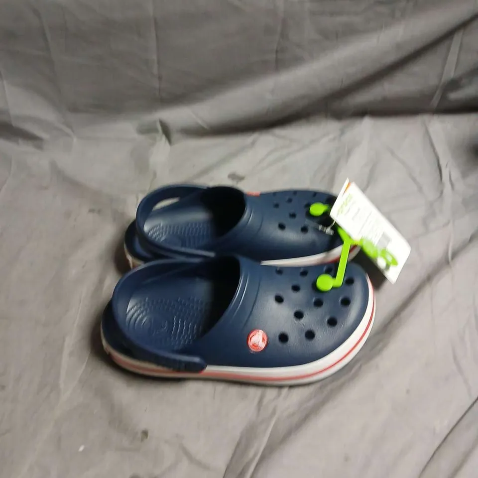 CROCS KIDS' NAVY CLOGS WITH BACK STRAP - SIZE CHILDS UK 4