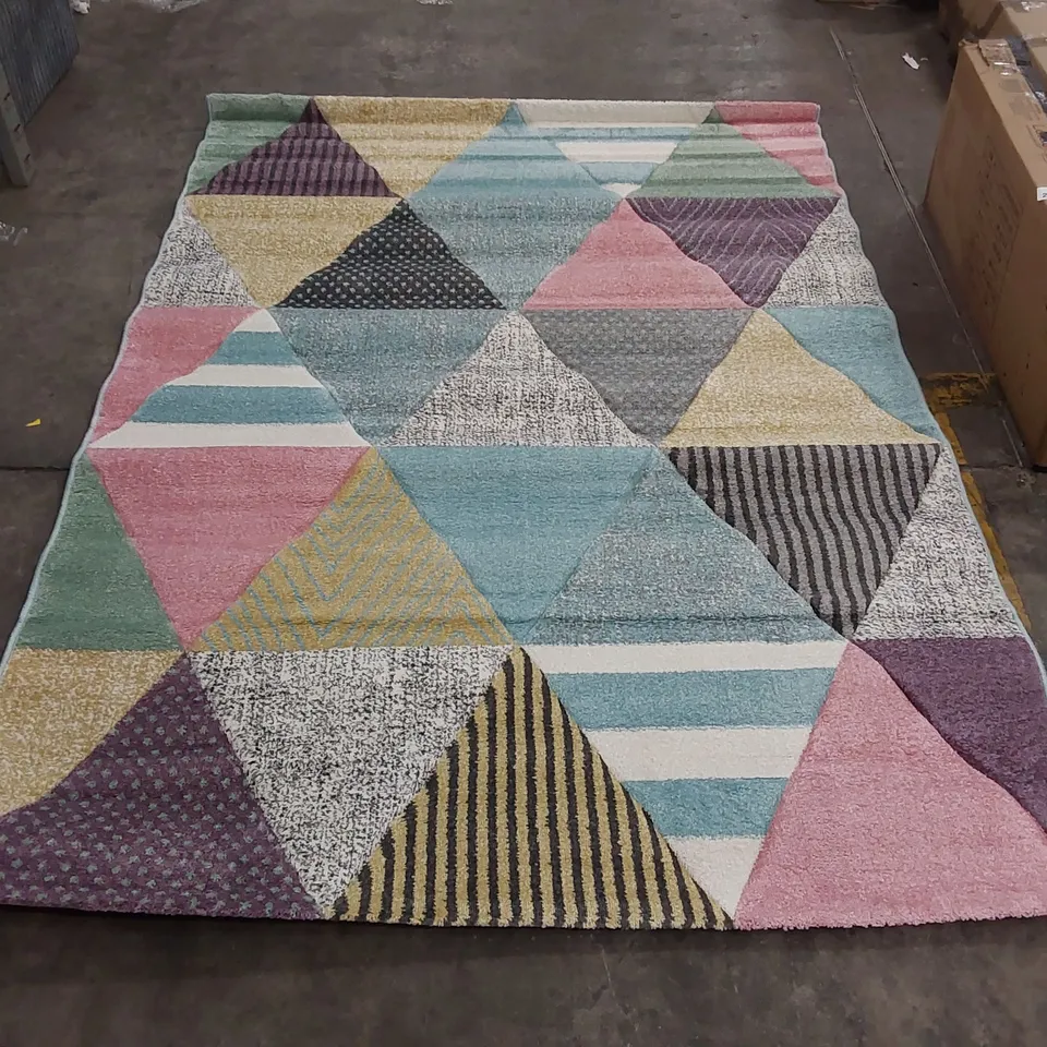 BRAND NEW BAGGED PACO HOME MIA RUG - 160 x 230cm