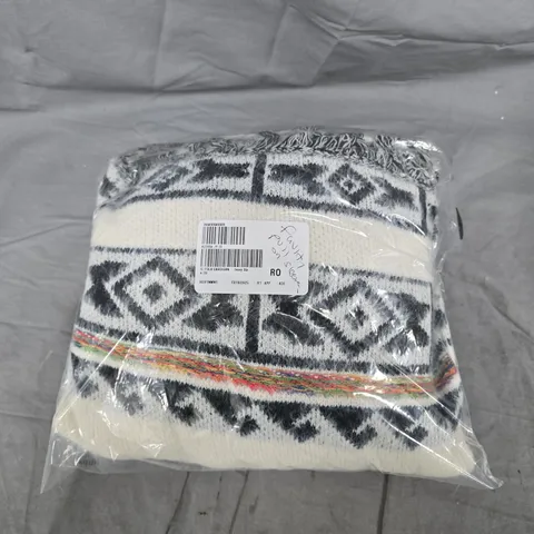 IZABEL LONDON FRINGED HEM FOLK CARDIGAN - 20