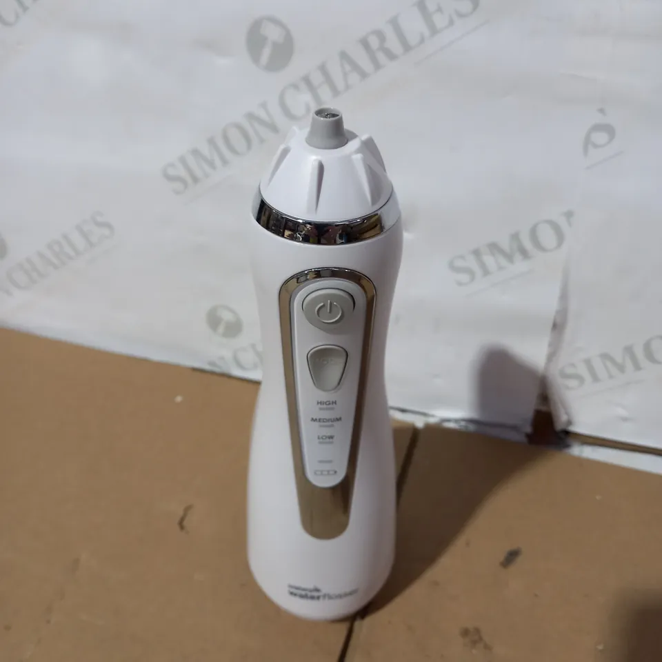 WATERPIK CORDLESS ADVANCED WATER FLOSSER